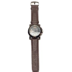 Men’s casual watch